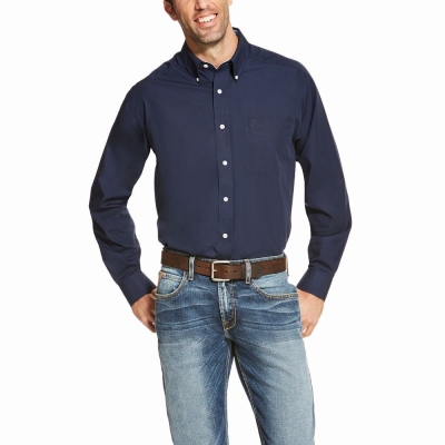 Navy Blue Ariat Wrinkle Free Solid Men's Shirts | BVTS62897