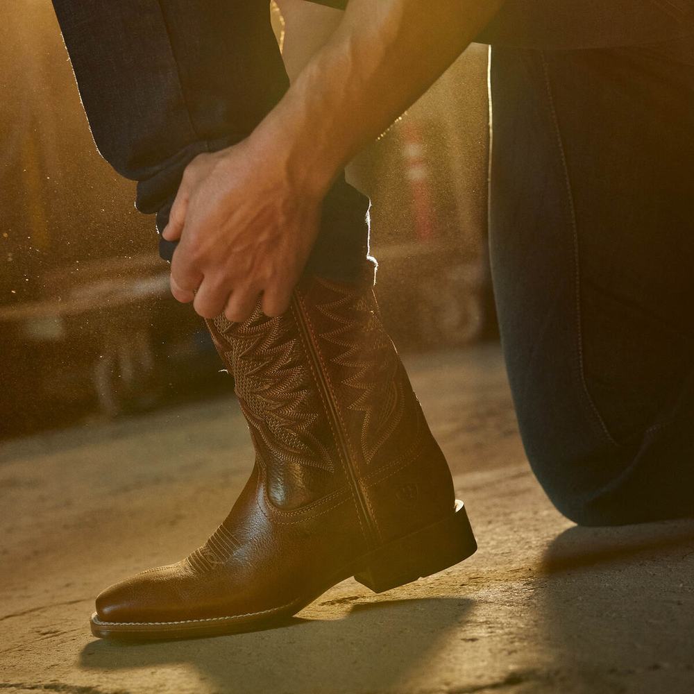 Brown Ariat Sport Knockout Men's Western Boots | RTXK45021