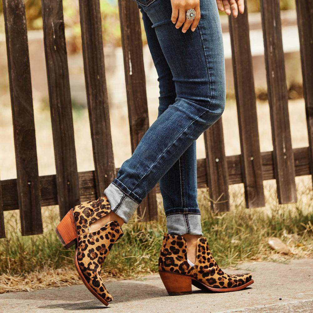 Leopard Ariat Dixon Haircalf Women's Booties | BJAW90417