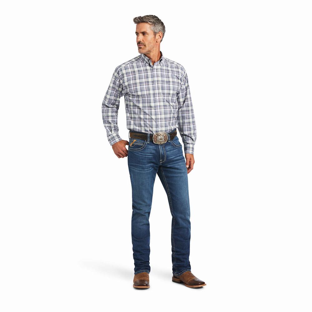 White Ariat Pro Series Brady Classic Fit Men's Shirts | EKGU27041