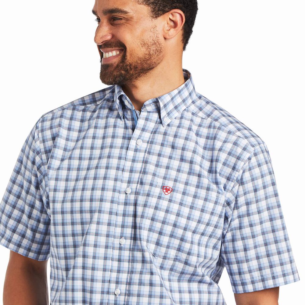 White Ariat Pro Series Fred Classic Fit Men's Shirts | OFLG74058