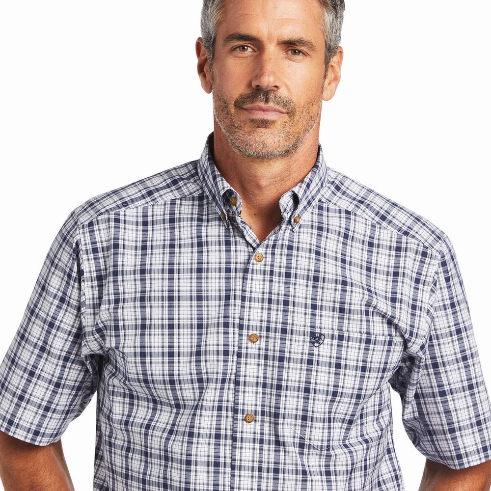 White Ariat Pro Series Idris Classic Fit Men's Shirts | JYZT04983