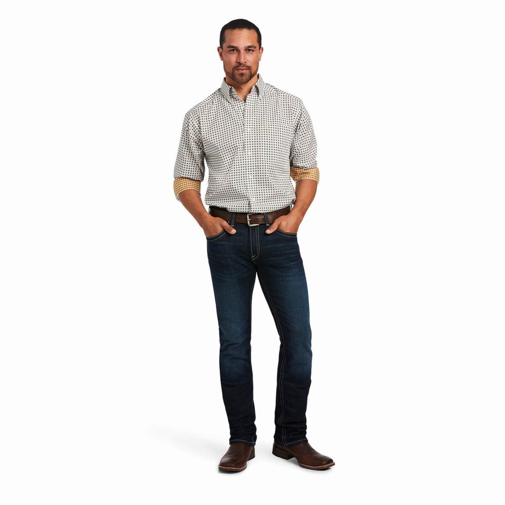 White Ariat Wrinkle Free Hayden Classic Fit Men's Shirts | IFKC59170