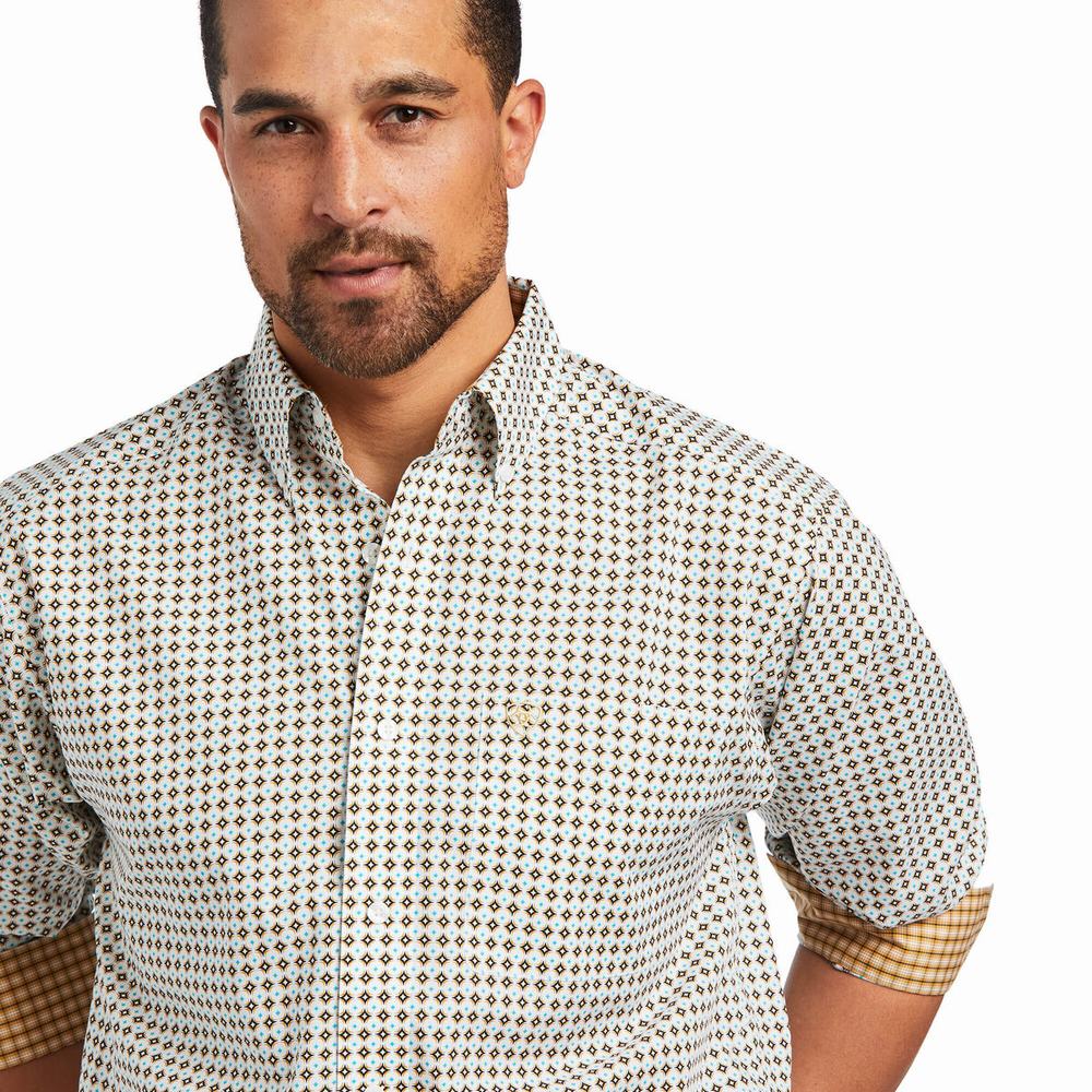 White Ariat Wrinkle Free Hayden Classic Fit Men's Shirts | IFKC59170